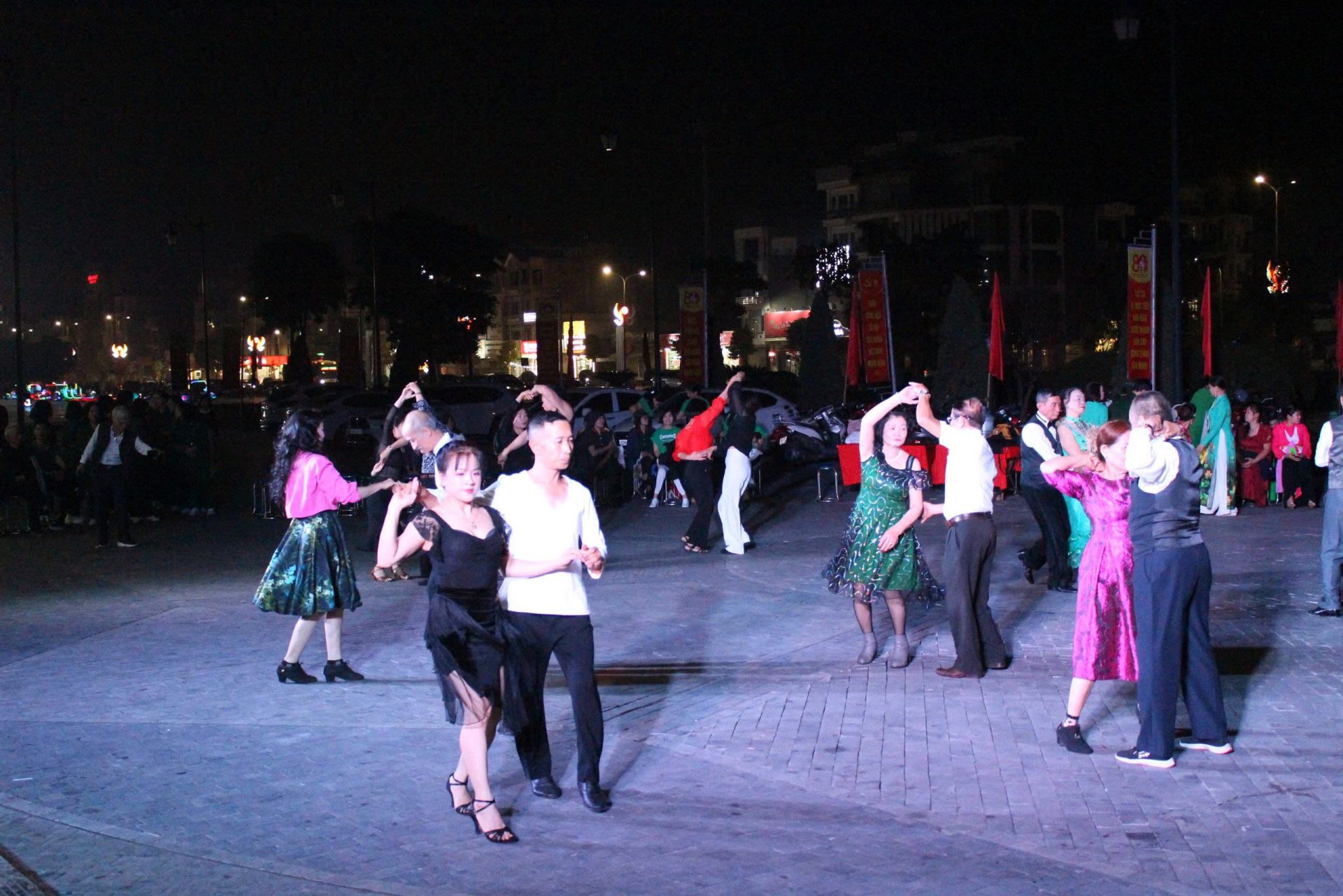 Nhiều hoạt động văn hóa, văn nghệ chào mừng kỷ niệm Ngày thành lập Quân đội nhân dân Việt Nam