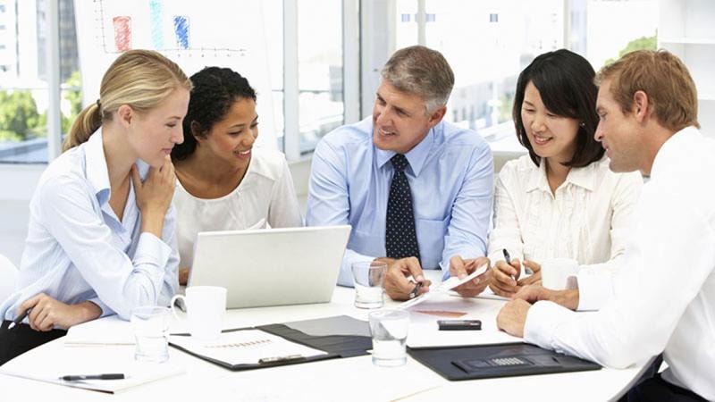 Việt Nam đột phá chính sách lao động nhằm thu hút nhân tài cho các trung tâm tài chính quốc tế