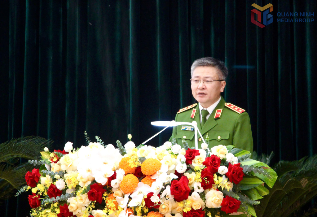 Thượng tướng Nguyễn Ngọc L&acirc;m, Thứ trưởng Bộ C&ocirc;ng an ph&aacute;t biểu tại hội nghị.