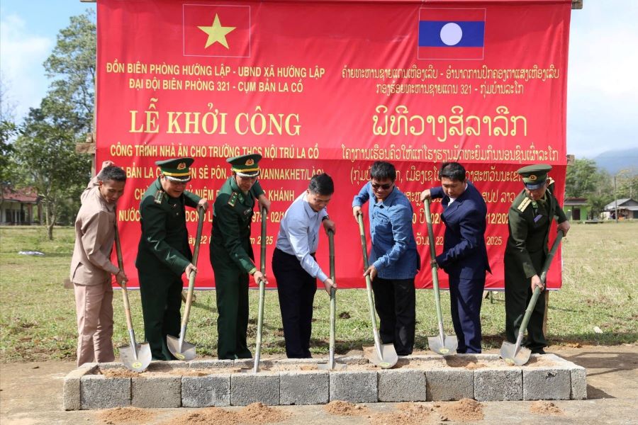 Khởi c&ocirc;ng x&acirc;y dựng nh&agrave; ăn b&aacute;n tr&uacute; cho Trường THCS Nội tr&uacute; La Cồ.