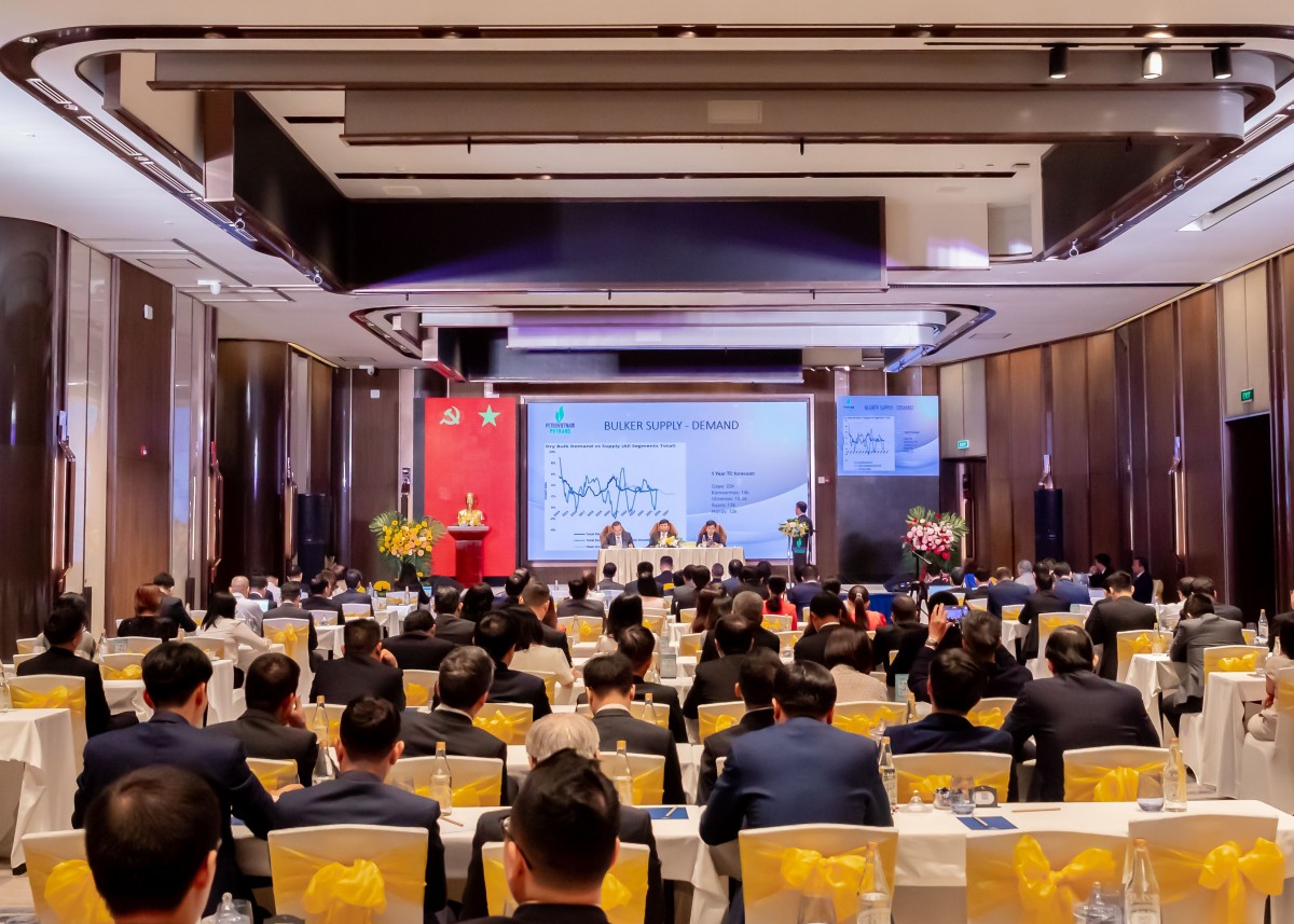 To&agrave;n cảnh hội nghị