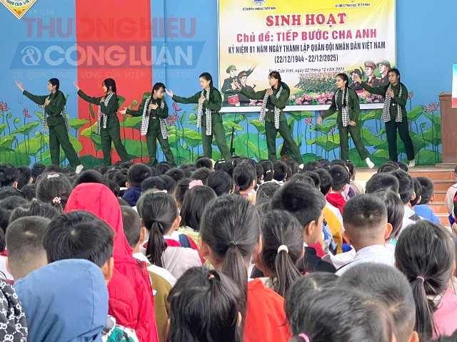 C&aacute;c tiết mục văn nghệ của Trường TH&THCS Triệu V&acirc;n