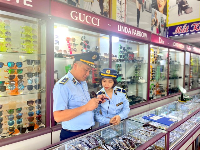 Quản lý thị trường Hà Tĩnh: Siết chặt kỷ cương, thu nộp ngân sách gần 1,7 tỷ đồng trong năm 2025