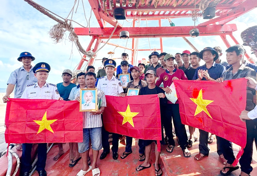 Bộ Tư lệnh Vùng Cảnh sát biển 4: Phát huy phẩm chất “Bộ đội Cụ Hồ” trong thực hiện nhiệm vụ