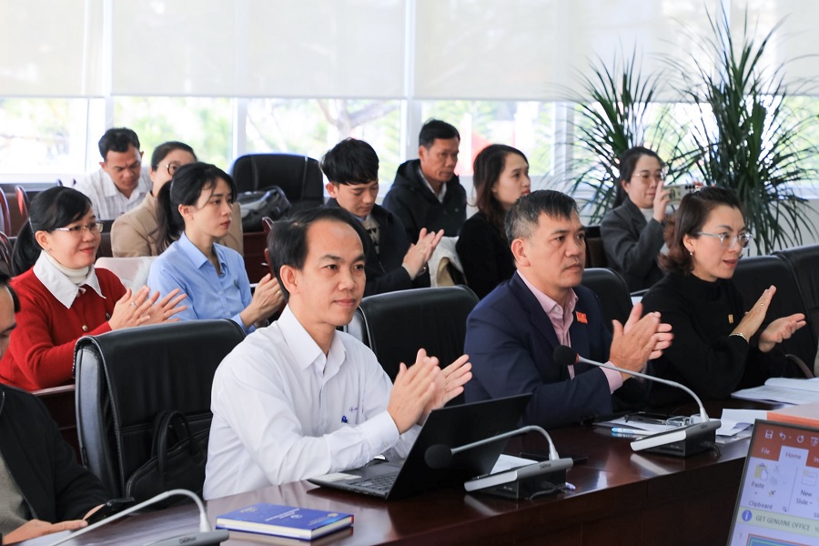 C&aacute;c đại biểu dự hội nghị sơ kết chương tr&igrave;nh hỗ trợ doanh nghiệp của tỉnh L&acirc;m Đồng