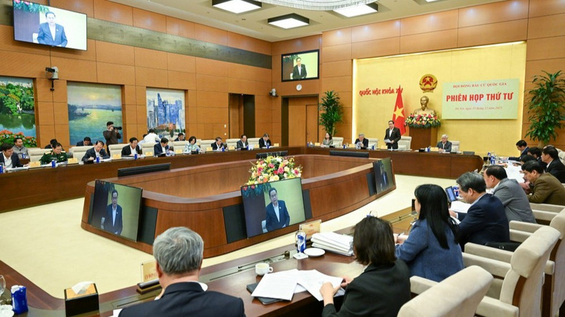 phi&ecirc;n họp thứ tư của Hội đồng Bầu cử quốc gia.