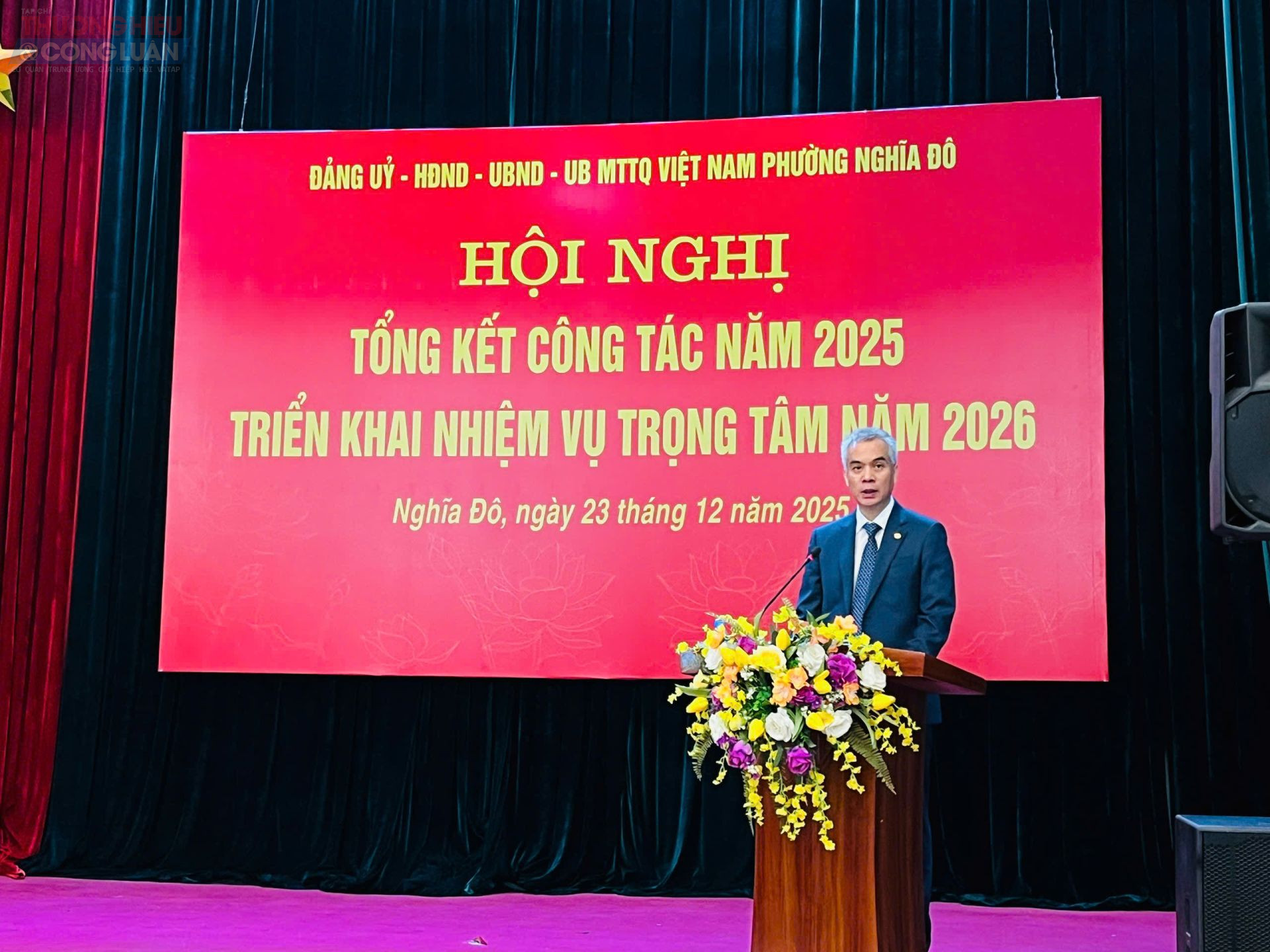 Th&agrave;nh ủy vi&ecirc;n, B&iacute; thư Đảng ủy, Chủ tịch HĐND phường Nguyễn Hồng Sơn ph&aacute;t biểu tại hội nghị.