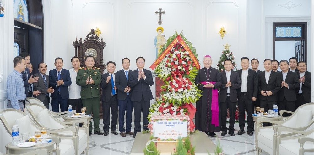 Huế: Bừng sáng mùa Lễ Giáng sinh 2025