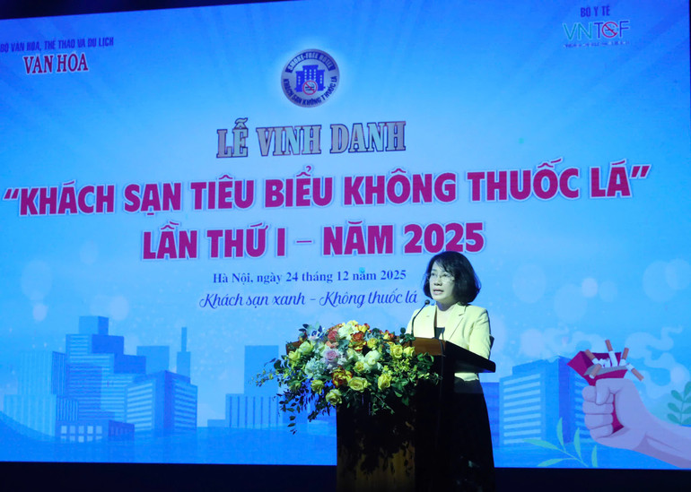 Thạc sĩ, b&aacute;c sĩ Phan Thị Hải, Ph&oacute; Gi&aacute;m đốc Quỹ Ph&ograve;ng, chống t&aacute;c hại của thuốc l&aacute; ph&aacute;t biểu.