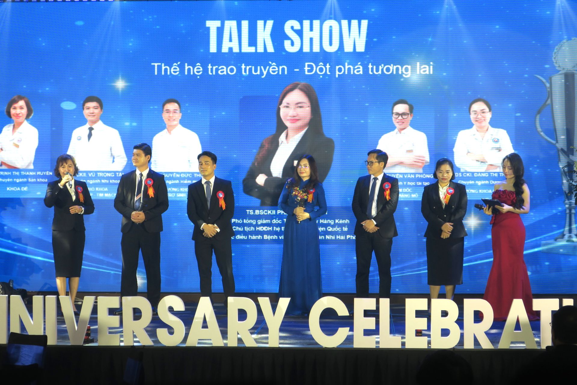C&aacute;c đại biểu tham gia Talk show &ldquo;Thế hệ trao truyền &ndash; Đột ph&aacute; tương lai&rdquo;, điểm nhấn đặc biệt của chương tr&igrave;nh.