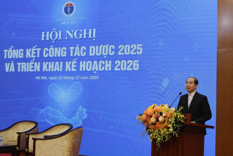 &Ocirc;ng Nguyễn Đ&igrave;nh Hưng, Ph&oacute; Gi&aacute;m đốc phụ tr&aacute;ch Sở Y tế H&agrave; Nội