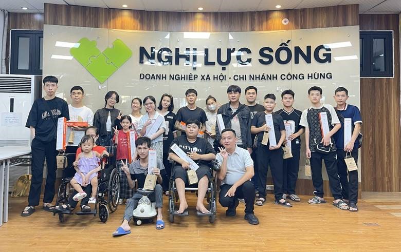 Chương tr&igrave;nh &ldquo;Livestream tạo cơ hội &ndash; Kết nối tương lai&rdquo; tại Trung t&acirc;m Nghị Lực Sống