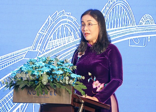 Ph&oacute; Chủ tịch UBND TP. Đ&agrave; Nẵng b&agrave; Nguyễn Thị Anh ph&aacute;t biểu tại Hội nghị.