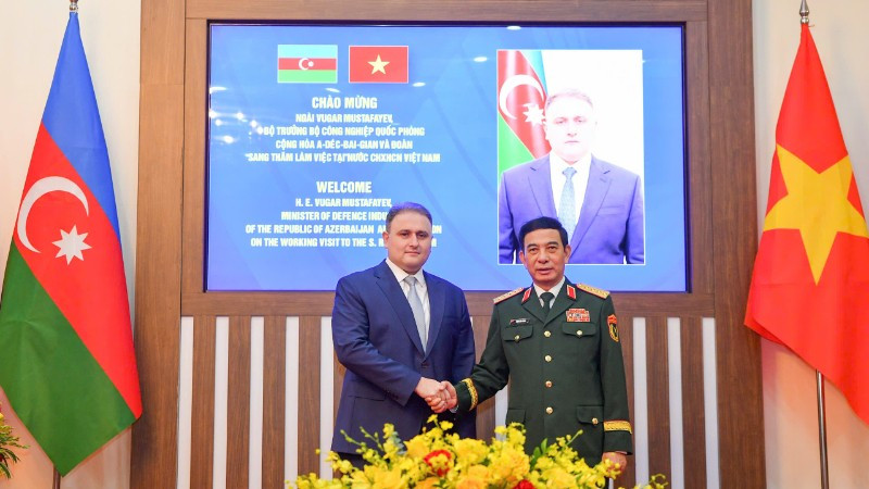 Đại tướng Phan Văn Giang hội đàm Bộ trưởng Công nghiệp quốc phòng Azerbaijan