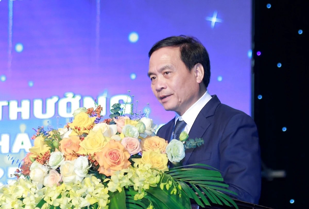 Ph&oacute; Chủ tịch Li&ecirc;n hiệp c&aacute;c Hội Khoa học v&agrave; Kỹ thuật Việt Nam Phạm Ngọc Linh ph&aacute;t biểu tại buổi lễ.