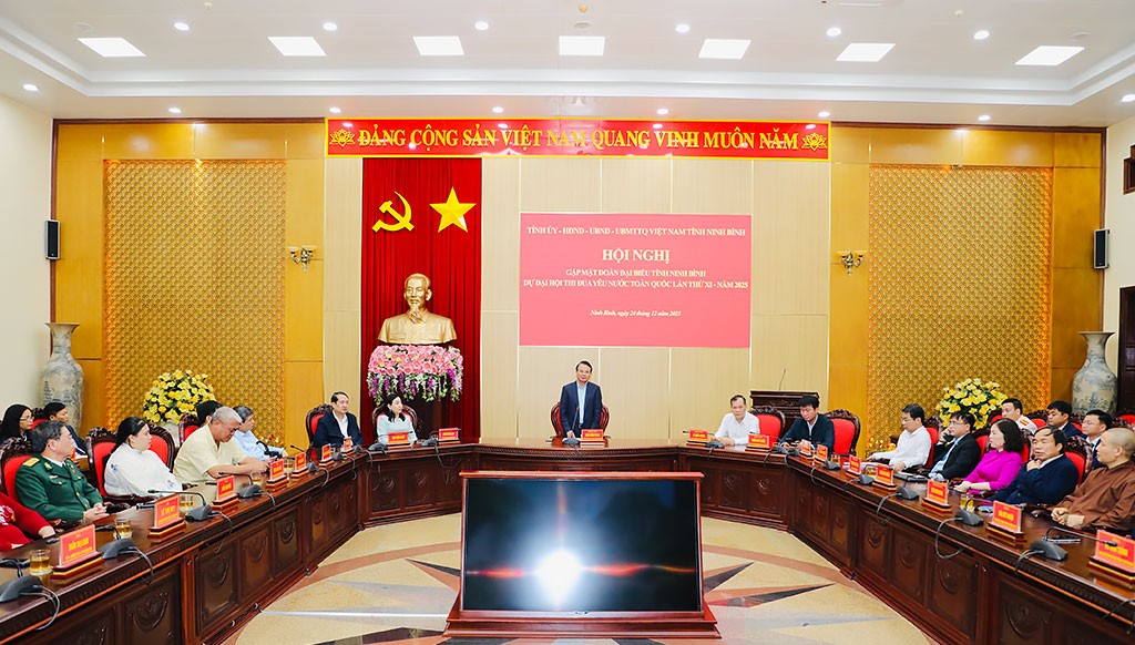 Ninh Bình gặp mặt Đoàn đại biểu tỉnh dự Đại hội Thi đua yêu nước toàn quốc lần thứ XI