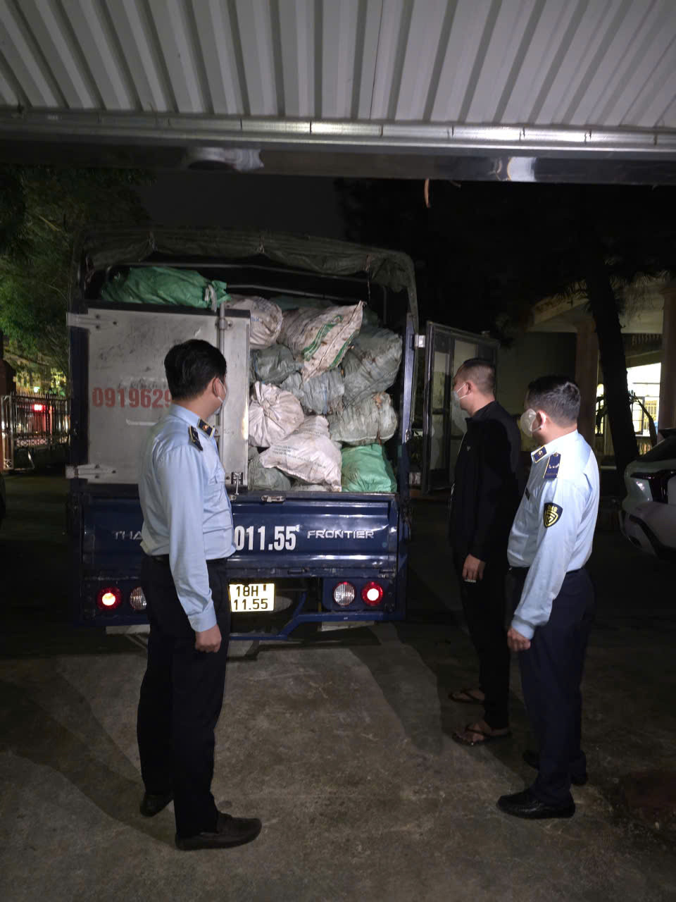 Ninh Bình thu giữ hơn 3 tấn xương lợn không rõ nguồn gốc