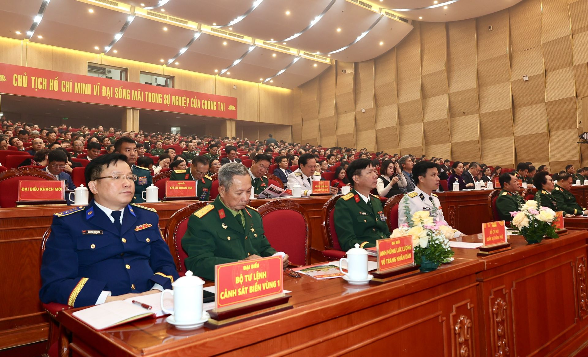 Quang cảnh hội nghị.