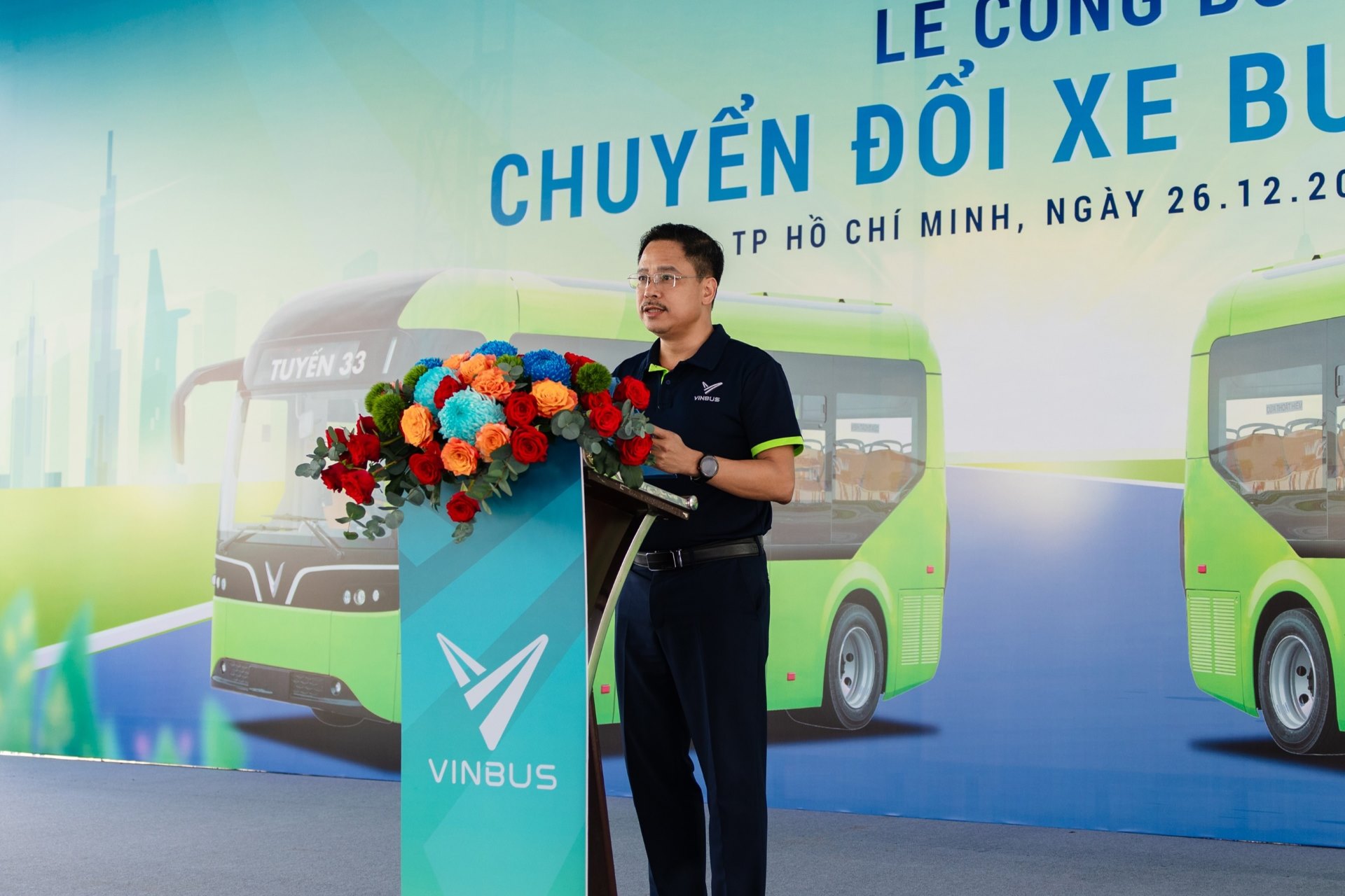 &Ocirc;ng Nguyễn C&ocirc;ng Nhật - Tổng Gi&aacute;m đốc VinBus ph&aacute;t biểu khai mạc sự kiện