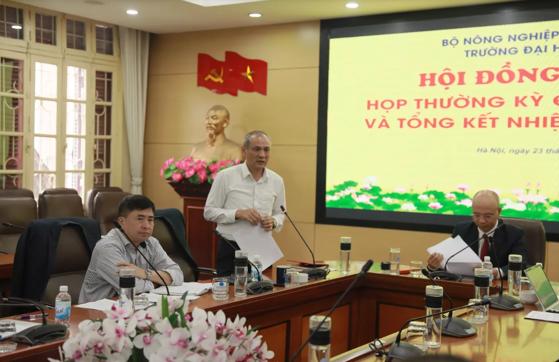 GS.TS Nguyễn Trung Việt, Hiệu trưởng nh&agrave; trường