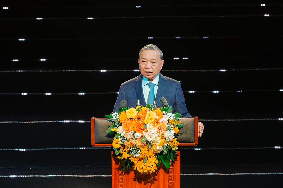 Tổng B&iacute; thư T&ocirc; L&acirc;m ph&aacute;t biểu tại Chương tr&igrave;nh