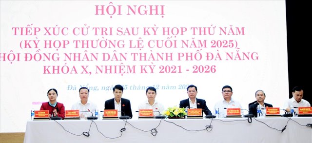 Tổ đại biểu số 6 HĐND th&agrave;nh phố tiếp x&uacute;c cử tri c&aacute;c phường H&ograve;a Kh&aacute;nh, Li&ecirc;n Chiểu, Hải V&acirc;n.