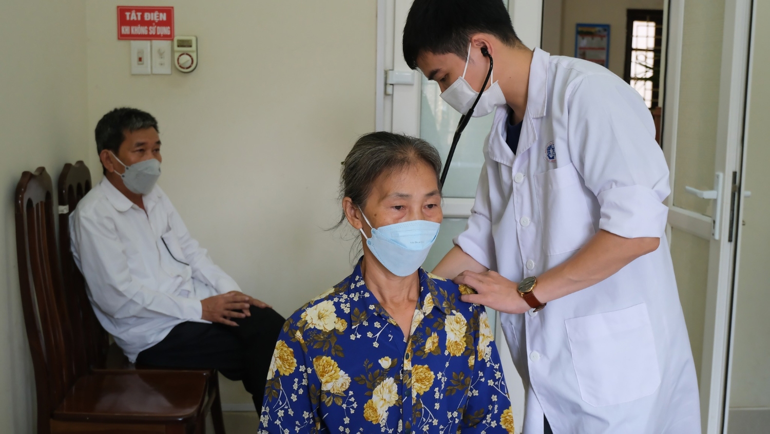 TP. HCM sắp xếp lại hệ thống y tế cơ sở: Đưa Trạm Y tế về gần dân hơn, phục vụ tốt hơn