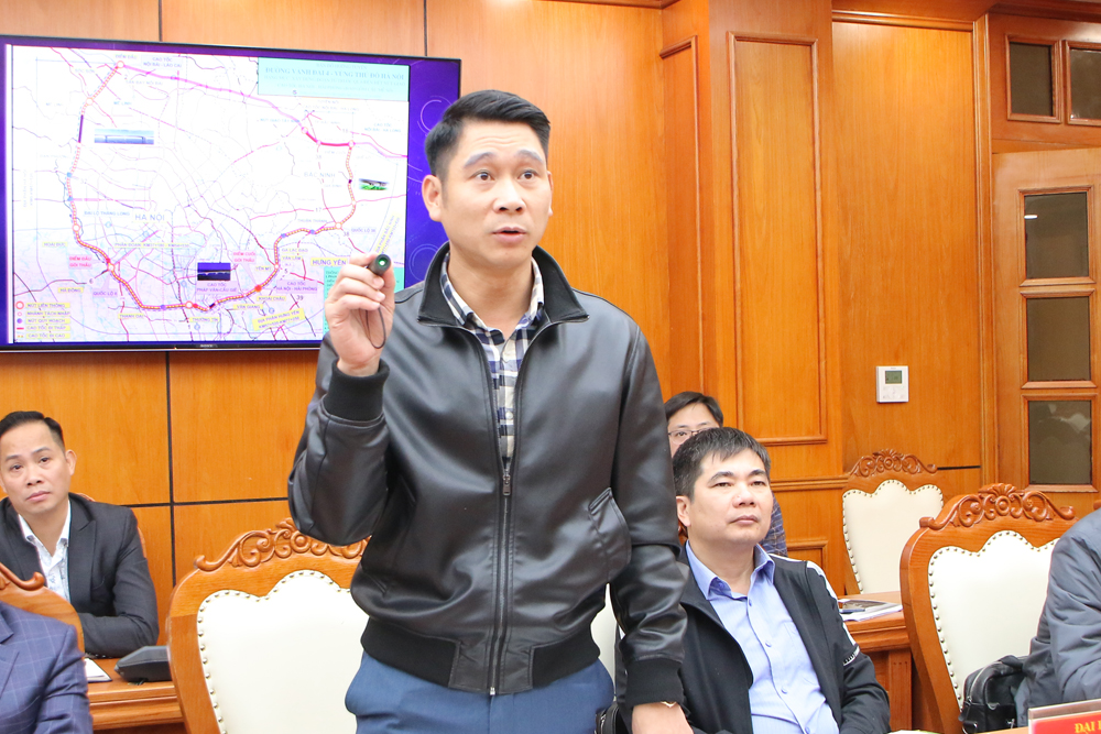 Đại diện l&atilde;nh đạo Sở X&acirc;y dựng n&ecirc;u &yacute; kiến li&ecirc;n quan đến dự &aacute;n.