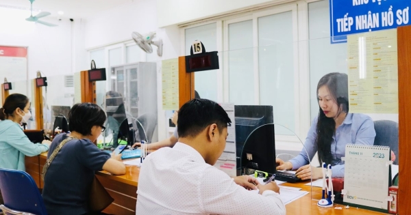 Luật Việc làm năm 2025 thống nhất mức trần trợ cấp thất nghiệp và thắt chặt điều kiện hưởng