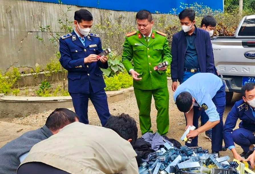 Điện Biên: Tiêu hủy lượng lớn hàng hóa giả mạo thương hiệu, nhập lậu