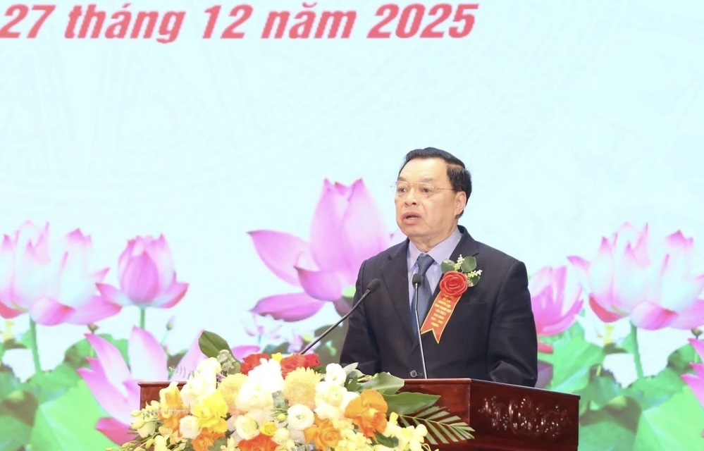 Ph&oacute; Chủ tịch ki&ecirc;m Tổng Thư k&yacute; Trung ương HKH Việt Nam L&ecirc; Mạnh H&ugrave;ng ph&aacute;t biểu tại đại hội.