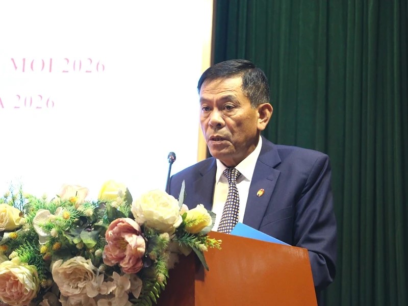 &Ocirc;ng L&ecirc; Ngọc Hinh, Chủ tịch Hội Hữu nghị Việt - Nga tỉnh Thanh H&oacute;a, ph&aacute;t biểu khai mạc hội nghị.