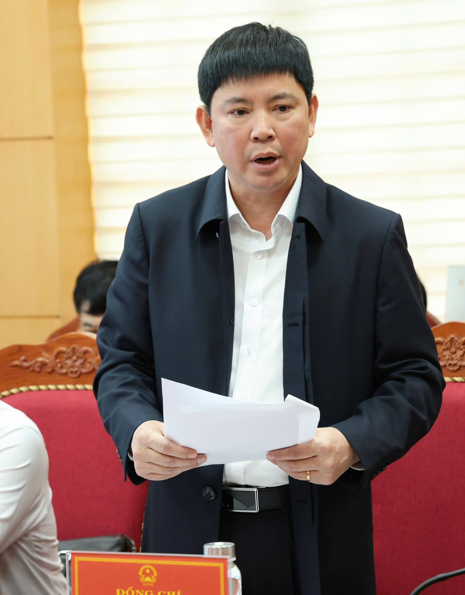 Trưởng Ban Quản l&yacute; Khu kinh tế v&agrave; c&aacute;c Khu c&ocirc;ng nghiệp tỉnh Ninh B&igrave;nh, Nguyễn Ho&agrave;ng Anh