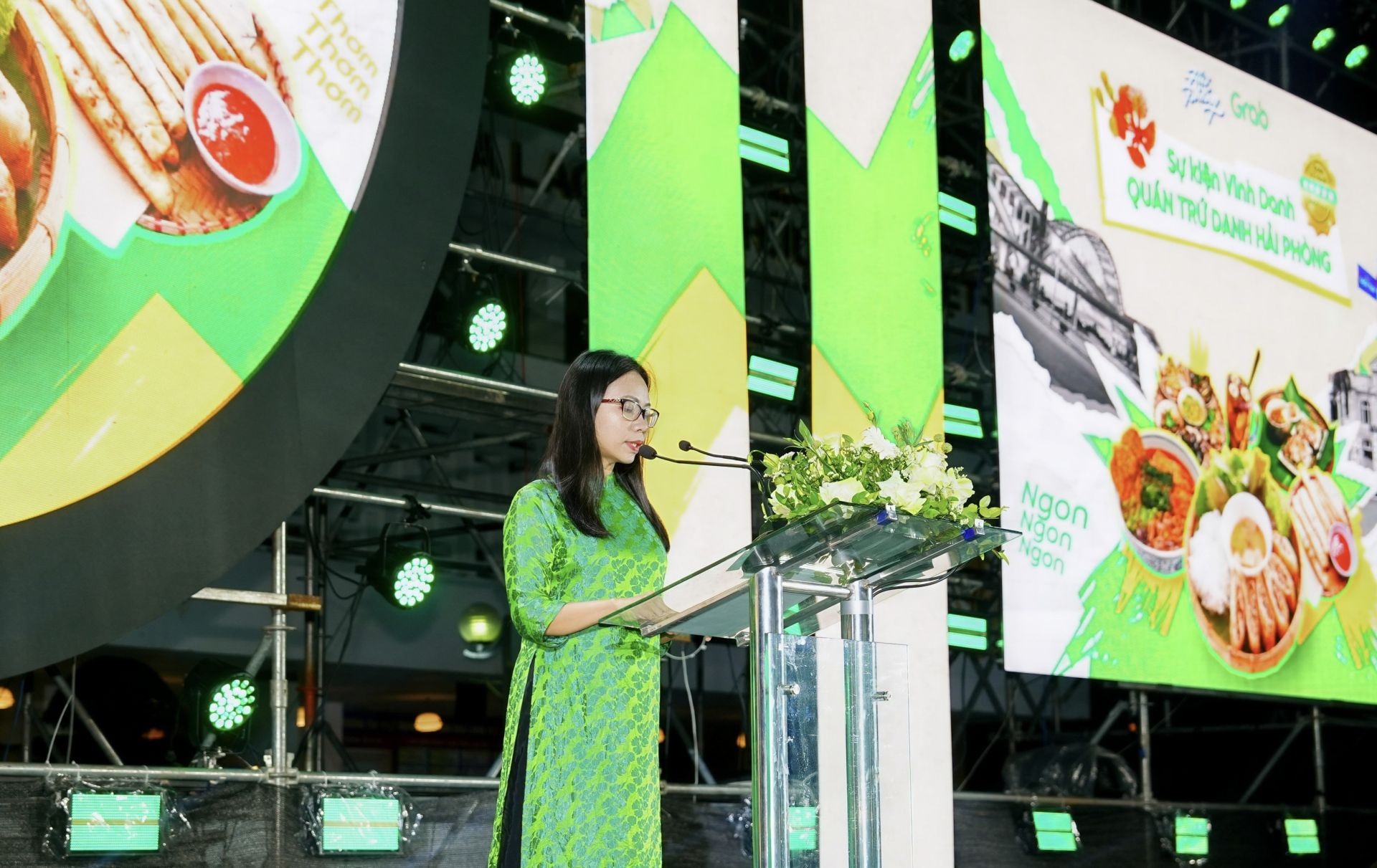 Bà Đặng Thùy Trang, Giám đốc Đối ngoại, Grab Việt Nam. Bà Đặng Thùy Trang, Giám đốc Đối ngoại, Grab Việt Nam.