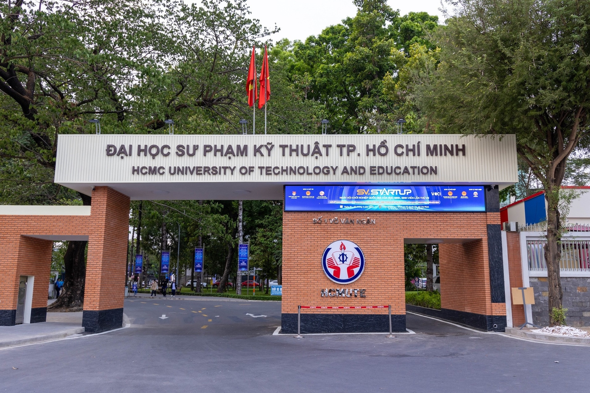 Trường ĐH Sư phạm Kỹ thuật TP. HCM đổi tên thành Trường ĐH Công nghệ Kỹ thuật TP. HCM