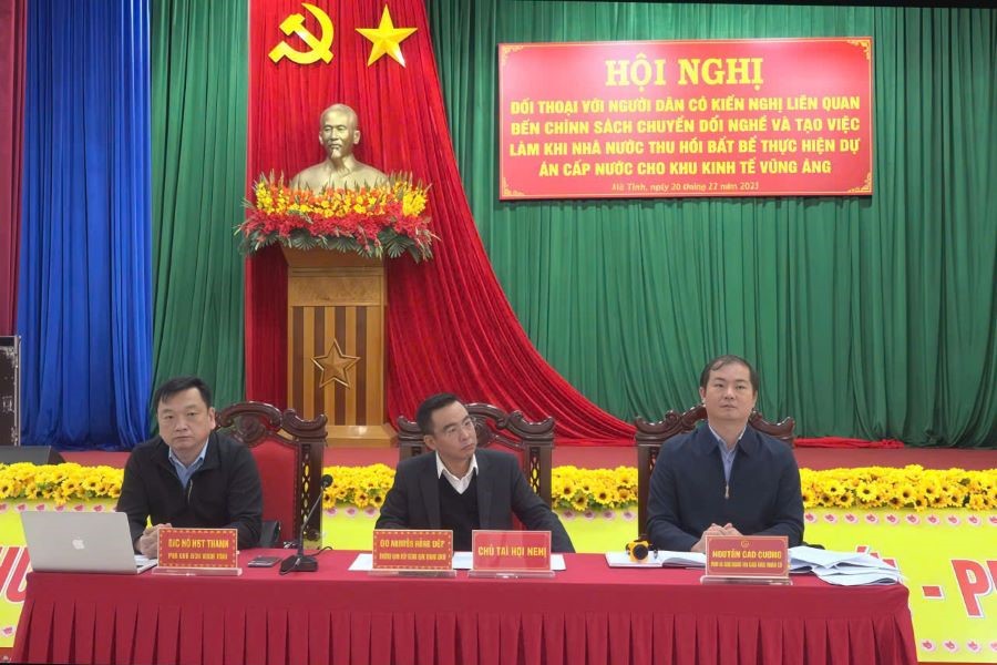 Đại biểu chủ tr&igrave; Hội nghị