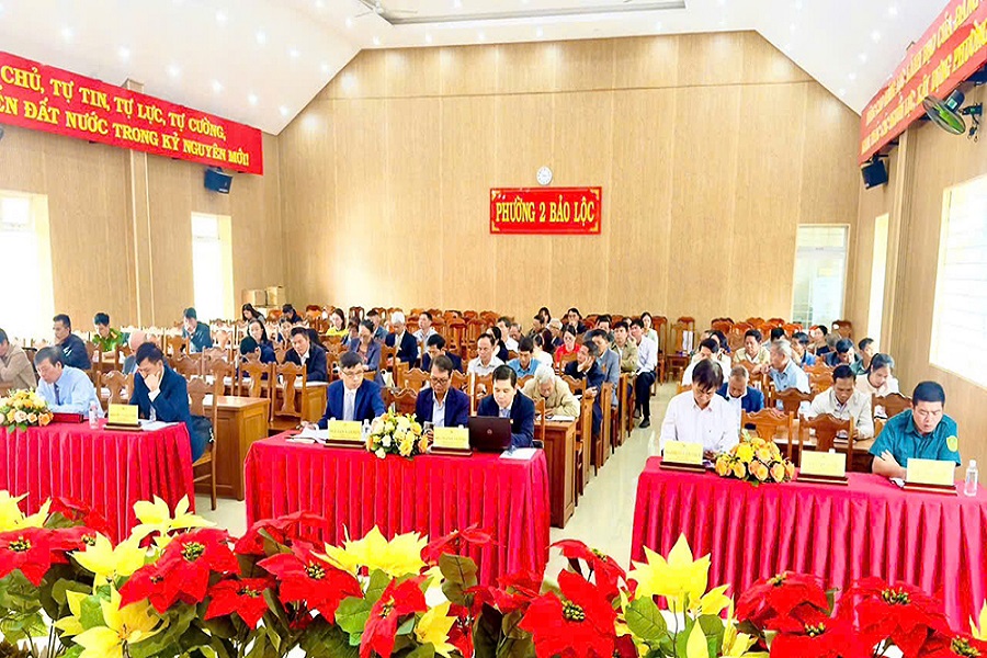 Quang cảnh kỳ họp