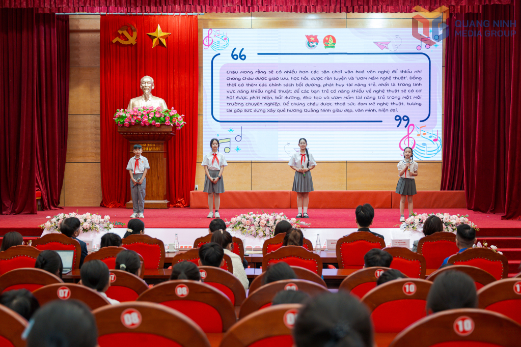 C&aacute;c em thiếu nhi đề xuất nhiều kiến nghị tại chương tr&igrave;nh