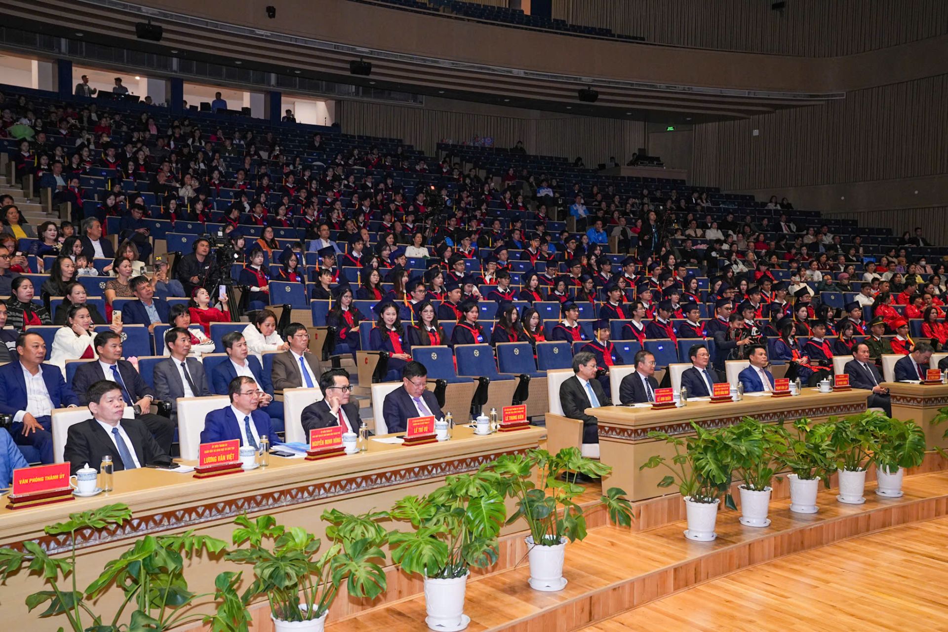 Đại biểu tham dự Lễ biểu dương.