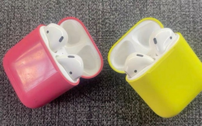 Tiết lộ gây bất ngờ về các nguyên mẫu AirPods đa sắc màu từng được Apple cân nhắc sản xuất