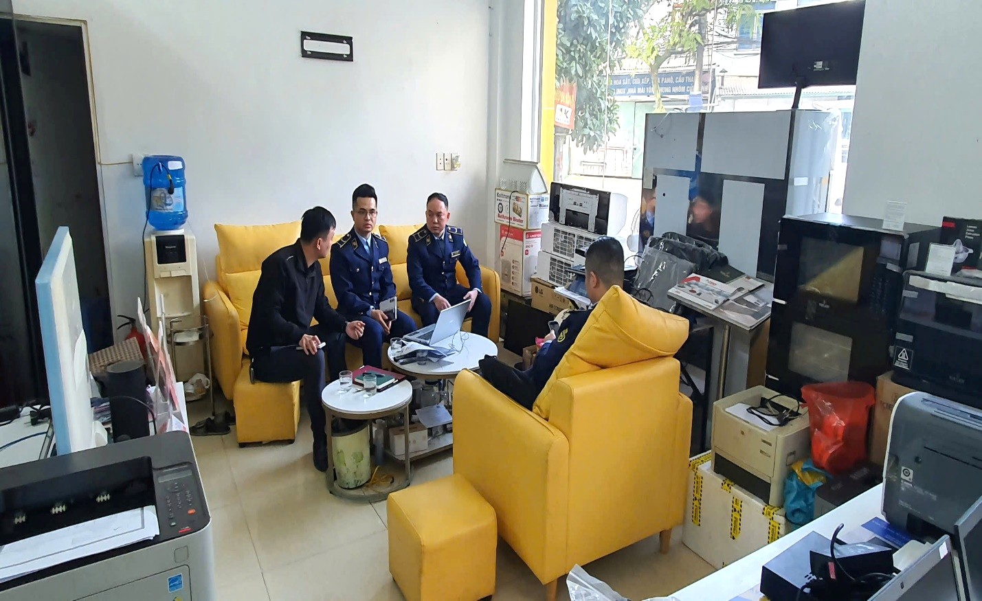 Cao Bằng: Xử phạt doanh nghiệp vi phạm quy định về thương mại điện tử