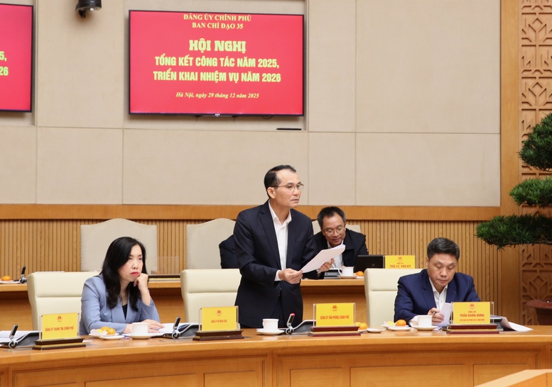 Ph&oacute; B&iacute; thư Đảng ủy VPCP Nguyễn Đức Minh ph&aacute;t biểu tại Hội nghị - Ảnh: VGP/Nguyễn Ho&agrave;ng