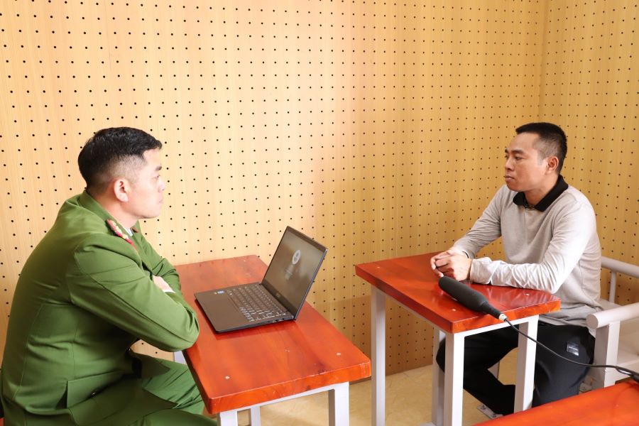 Cơ quan điều tra l&agrave;m việc với Phạm Văn Diệm trực tiếp cầm đầu nh&oacute;m hoạt động tại Camphuchia