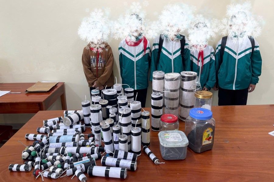 Hà Tĩnh: Phát hiện 5 học sinh sản xuất, tàng trữ pháo tự chế