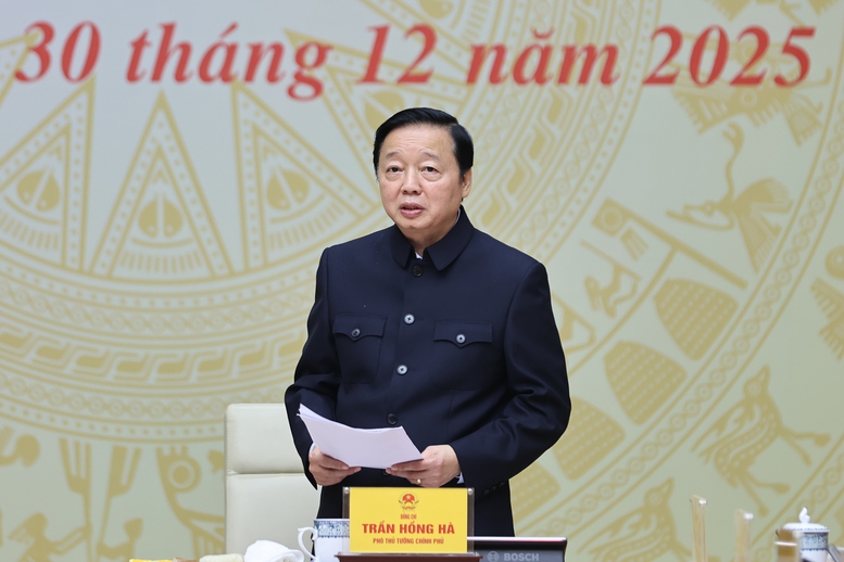 Phó Thủ tướng Trần Hồng Hà phát biểu - Ảnh: VGP/Nhật Bắc Phó Thủ tướng Trần Hồng Hà phát biểu - Ảnh: VGP/Nhật Bắc