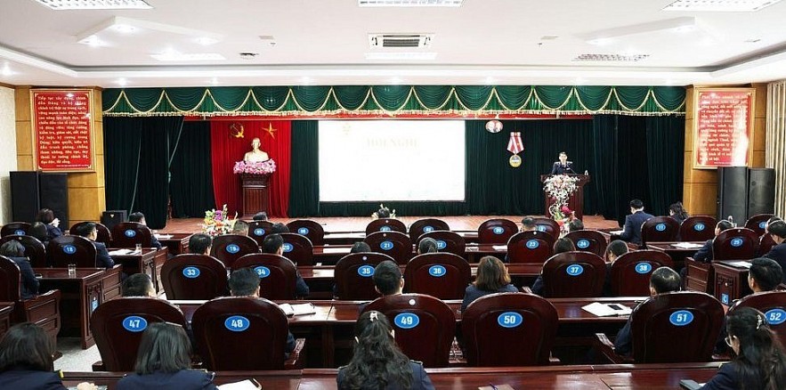 Quang cảnh Hội nghị tổng kết c&ocirc;ng t&aacute;c năm 2025 v&agrave; triển khai nhiệm vụ, giải ph&aacute;p năm 2026 của Thuế tỉnh Sơn La. Ảnh: ĐV