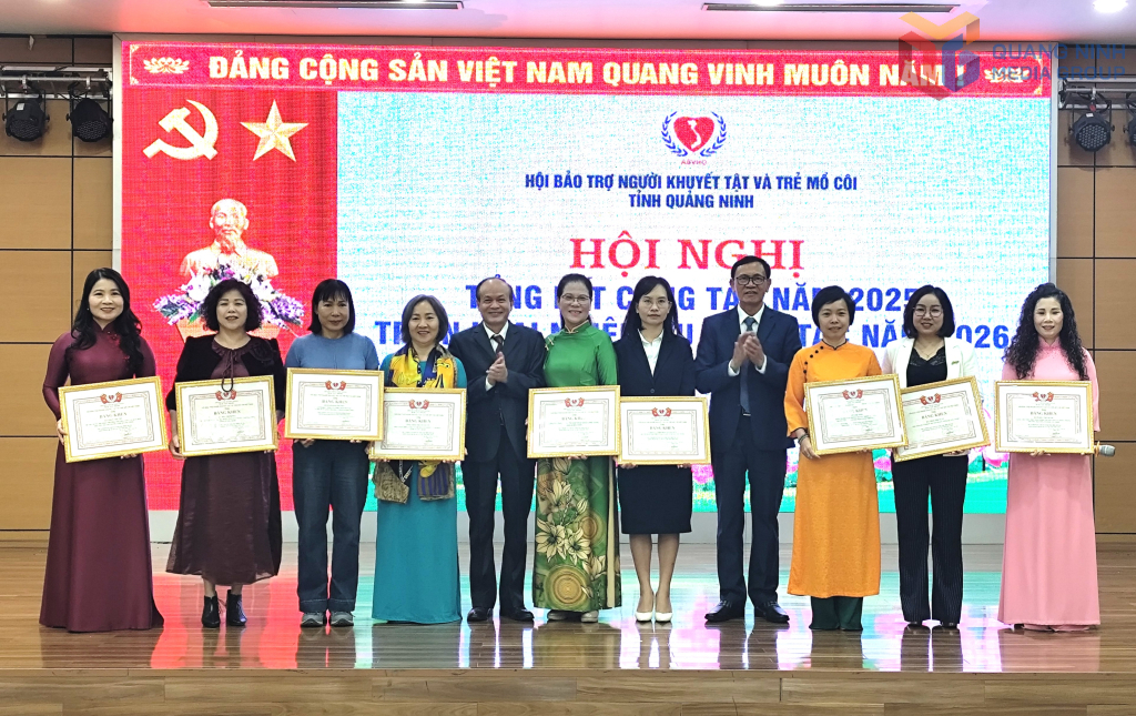 Quảng Ninh huy động hơn 8 tỷ đồng chăm lo cho người khuyết tật, trẻ mồ côi