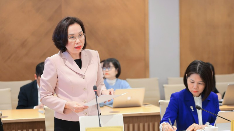 B&agrave; L&ecirc; Thị Việt L&acirc;m, Ph&oacute; Vụ trưởng Hợp t&aacute;c quốc tế chia sẻ tại họp b&aacute;o. (Ảnh: TL)