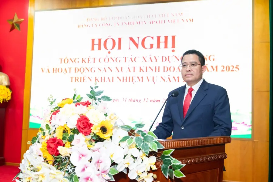 Đồng ch&iacute; Nguyễn Văn Đ&ocirc;ng , B&iacute; thư Đảng &uacute;y &ndash; Tổng Gi&aacute;m đốc C&ocirc;ng ty TNHH MTV Apatit Việt Nam