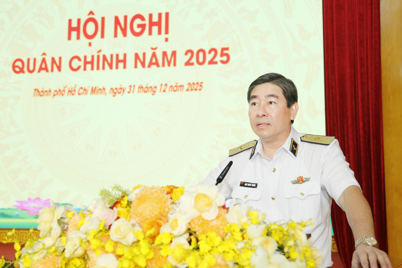 Thiếu tướng Ng&ocirc; Minh Thuấn ph&aacute;t biểu